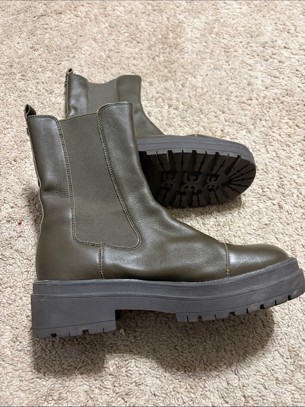 Sam Edelman Wellington lug chelsea platform boots. Sz 8.5 Brown